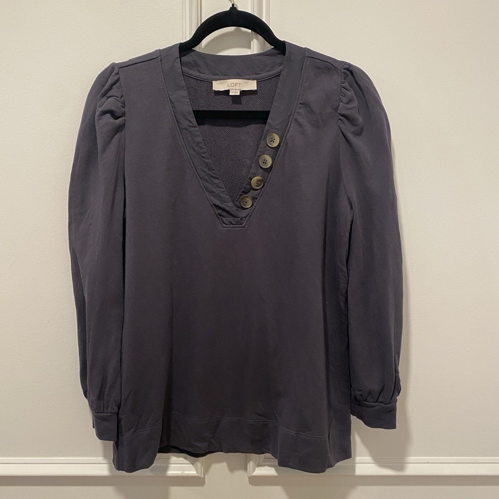 LOFT Women's Top Size‎ S Gray Puff Sleeve Button Detail V-Neck 3/4 Sleeve